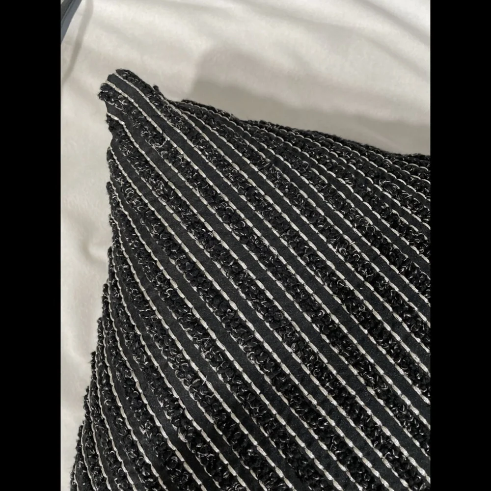 NWT‎ Hotel Collection Marble Geo 18